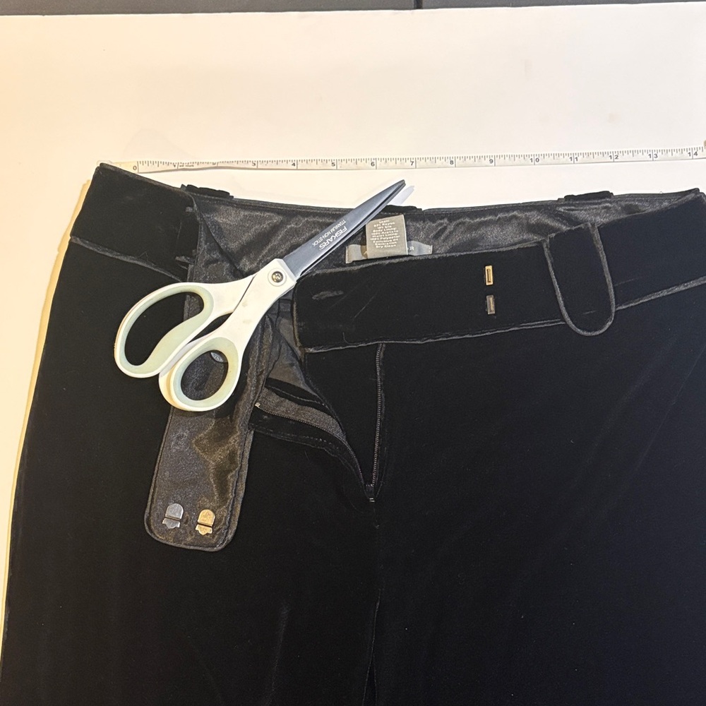 Ann Taylor Margo Black Velvet Pants Women’s Dress Pants Straight Leg Size 6 - Picture 6 of 9